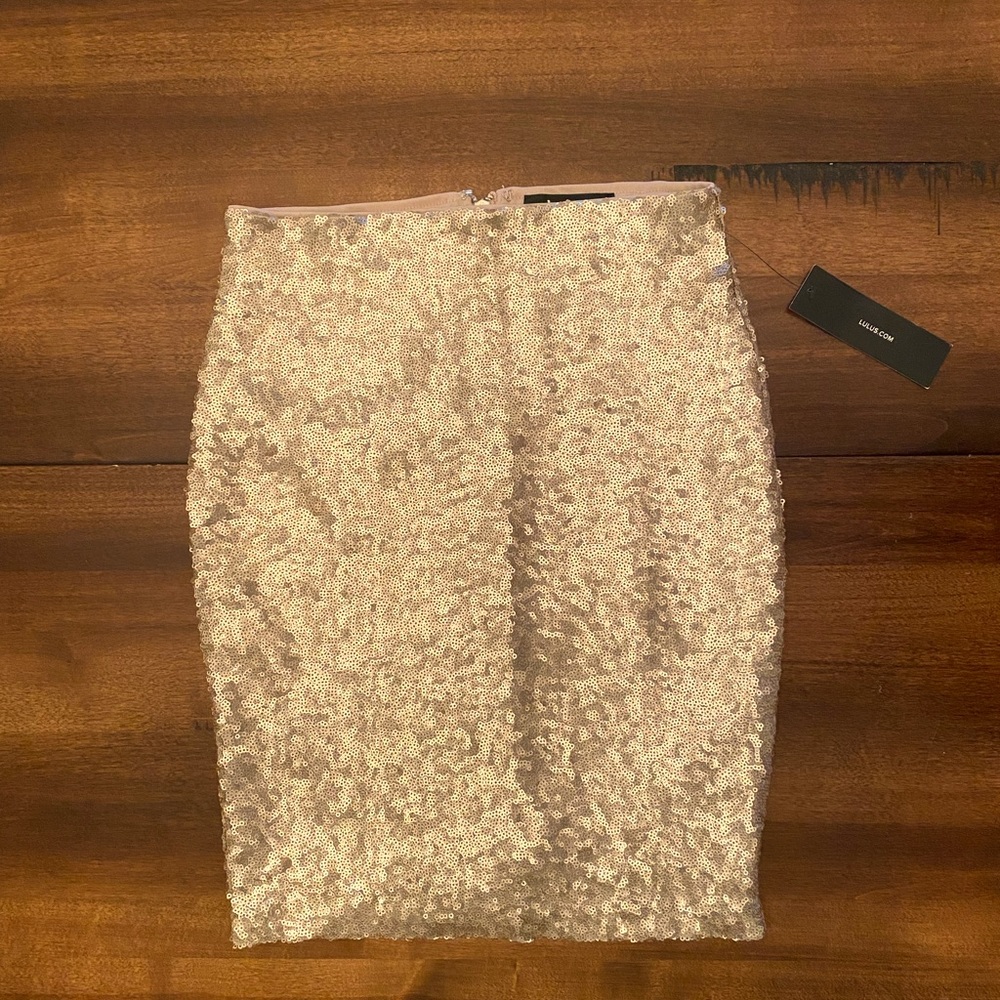 Women’s skirt.